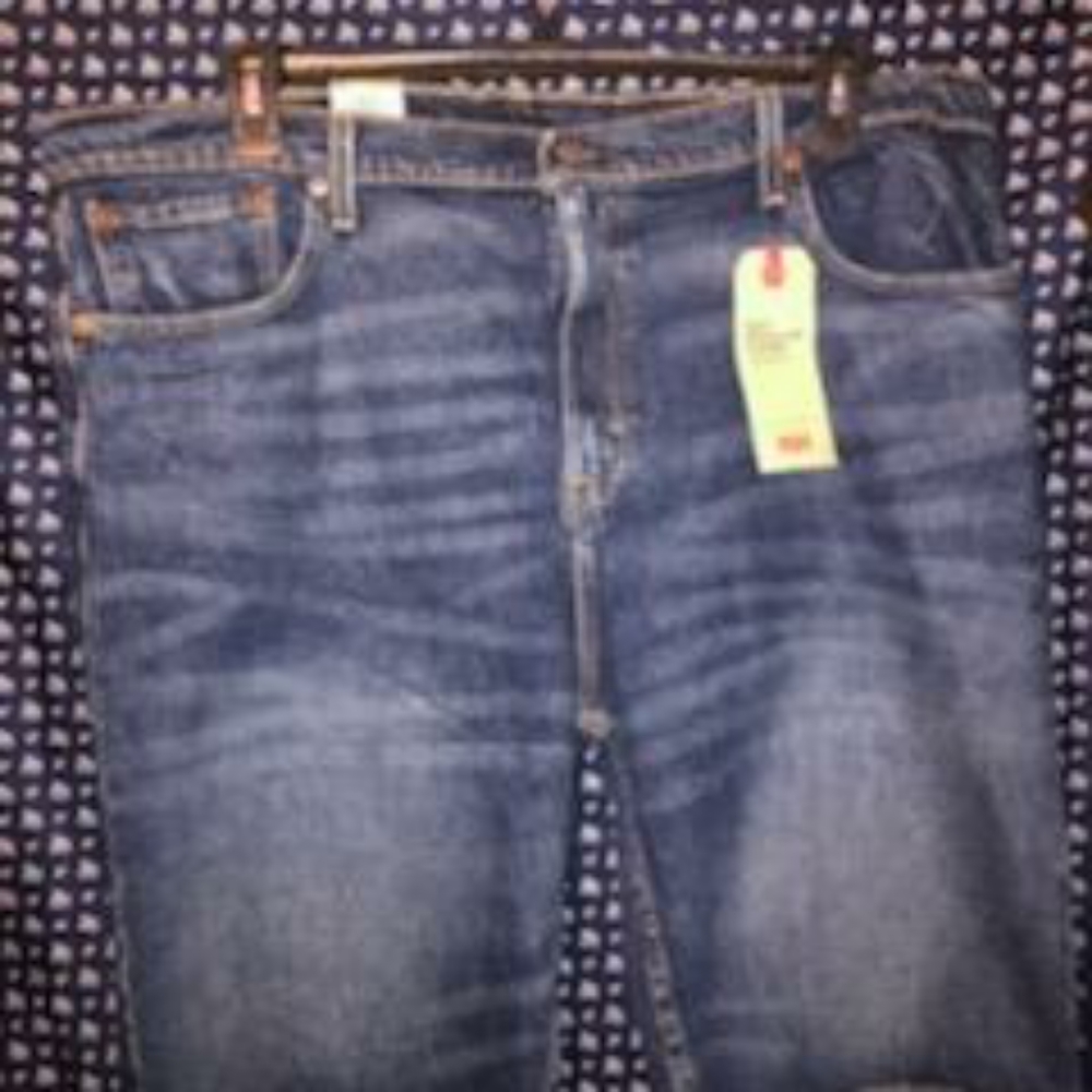 Men levis